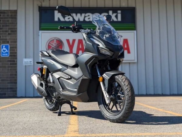 2025 HONDA ADV160
